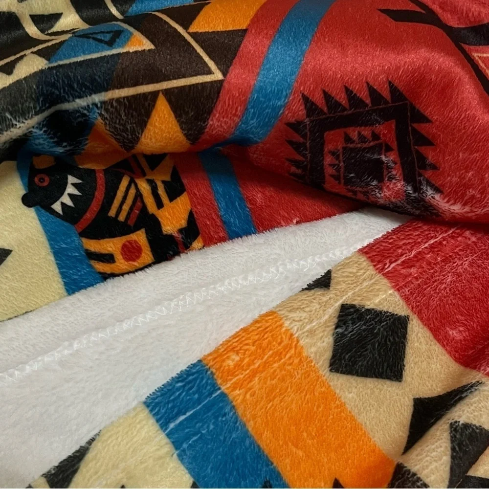 Native American Pattern Velveteen Plush Blanket Cozy Boho Home Decor. 60”x50”NEW